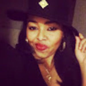 Meet your Posher, Eb